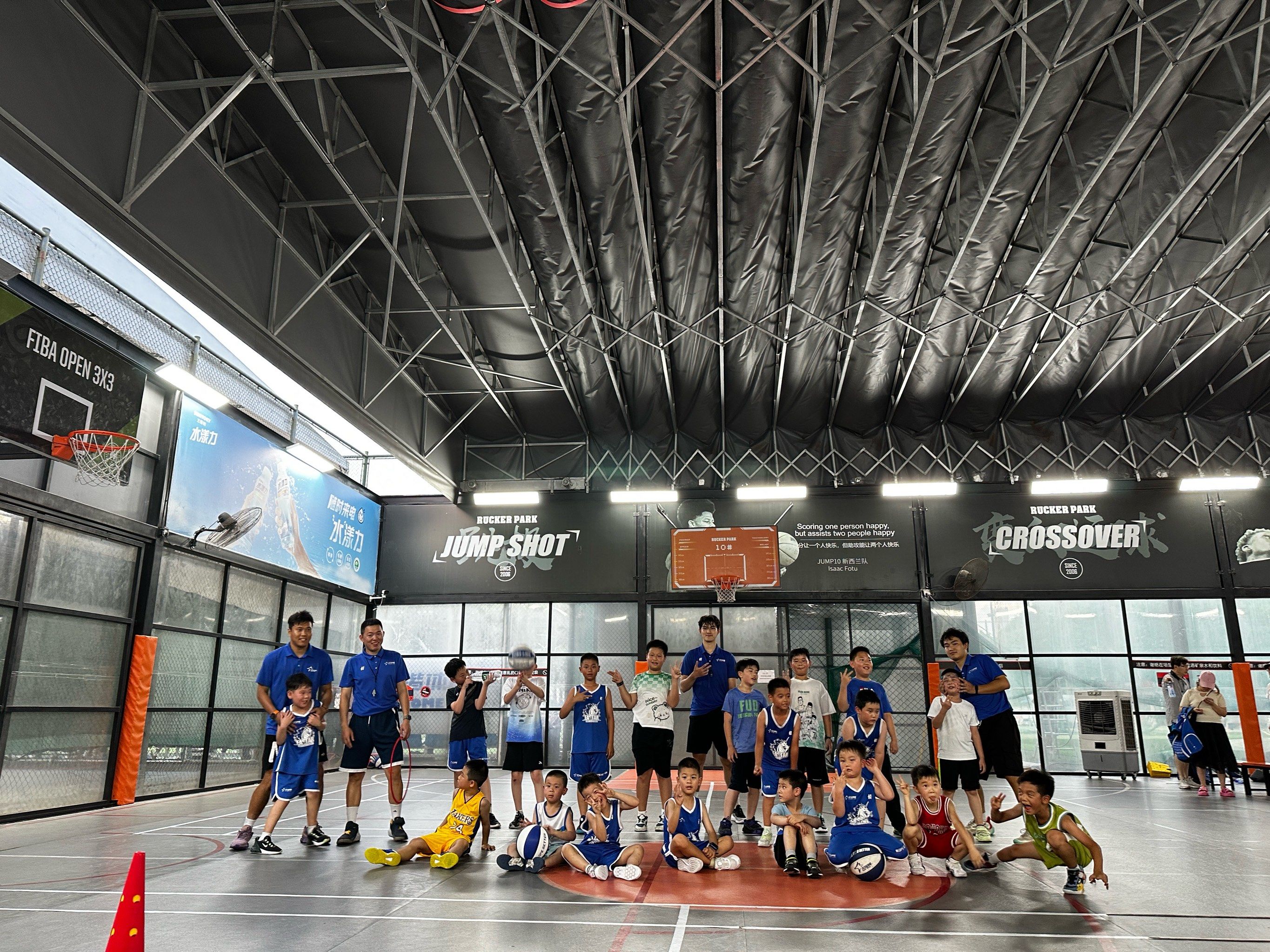 九游娱乐app下载-篮球体能培训课程开始，运动员备战